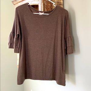 Bell-sleeve Tee